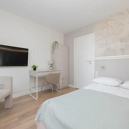 Spacious Family Suited For Remote Work By Renters Apartamento Varsóvia