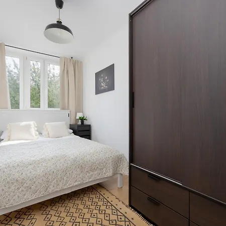 Spacious Family Suited For Remote Work By Renters * Varsovia
